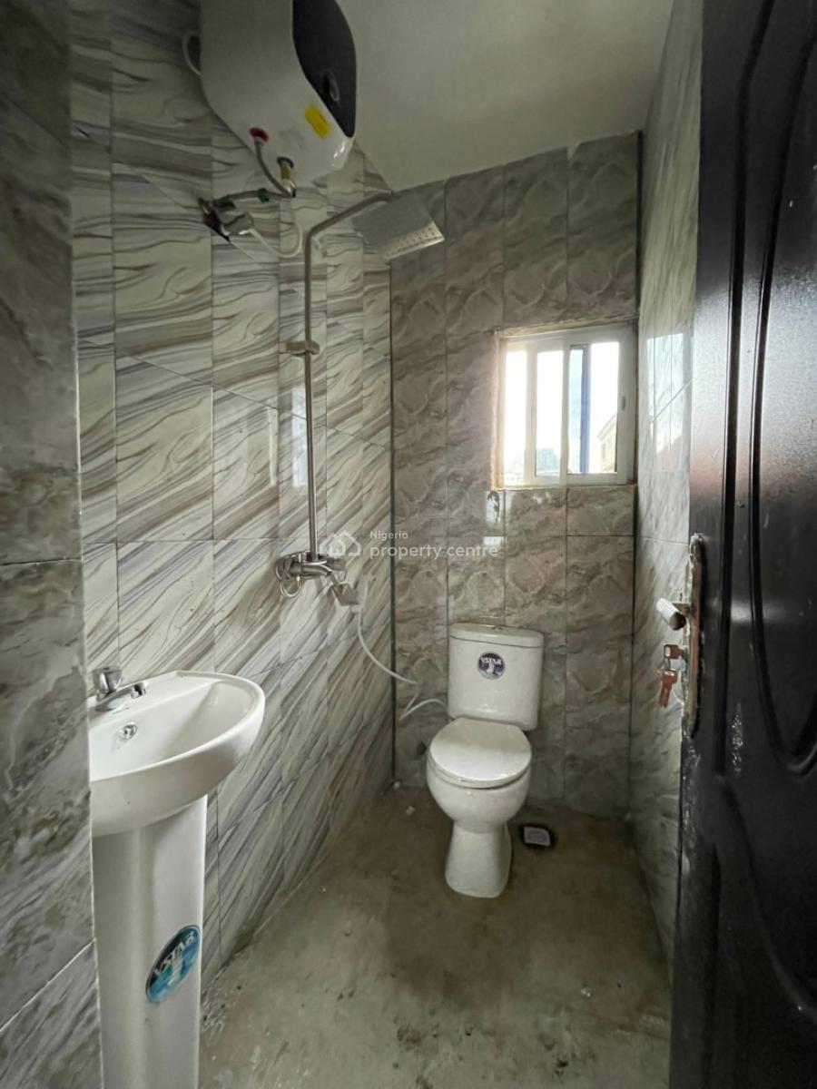 a Big Room Selfcon, Kolapo Ishola Gra, Ibadan, Oyo, House for Rent