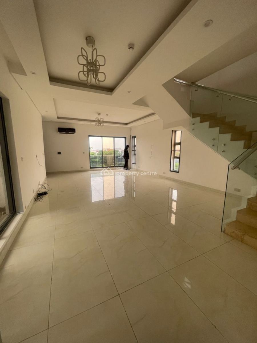 3 Bedroom Penthouse House Flat with Bq, Ikoyi, Lagos, Flat / Apartment for Sale