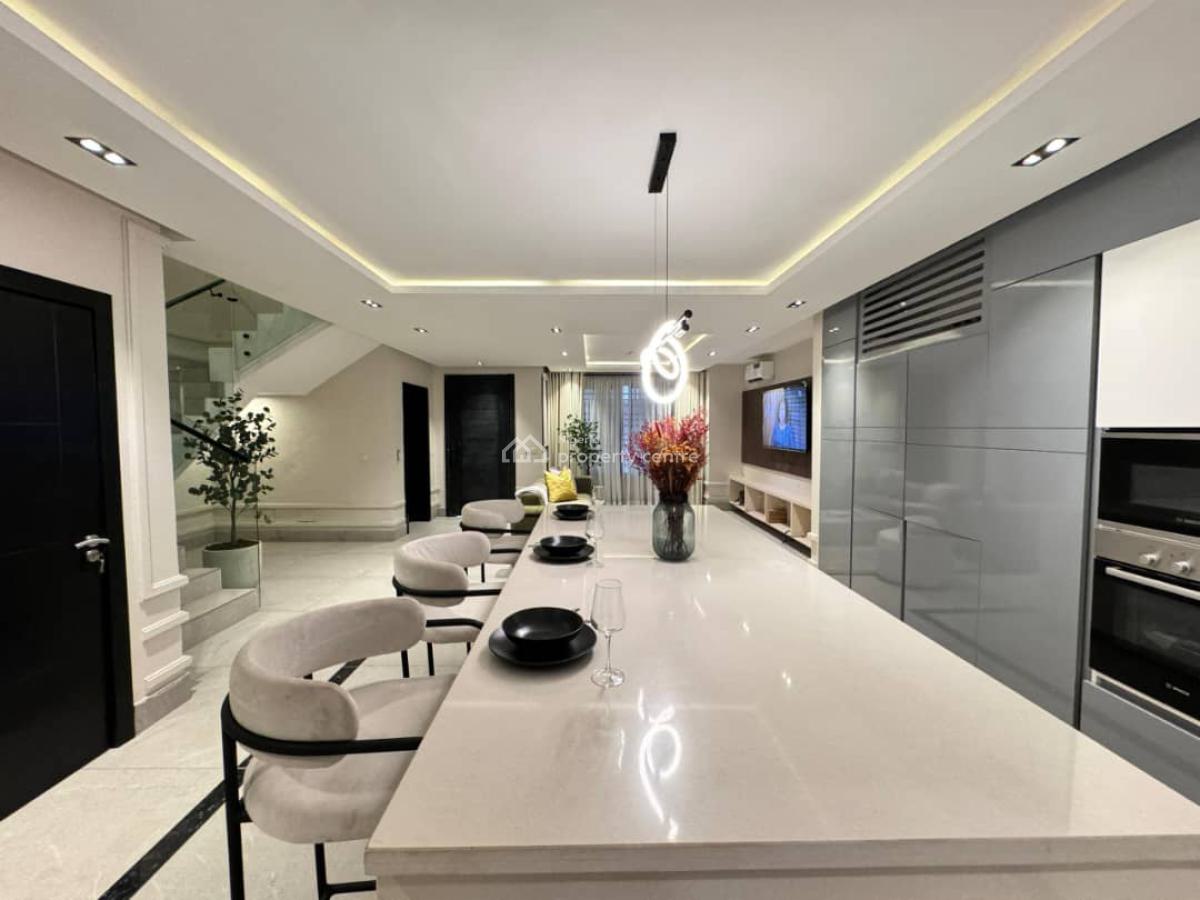 Luxury and Sophisticated 4 Bedroom Duplex, Lekki Phase 1, Lekki, Lagos, Flat / Apartment Short Let