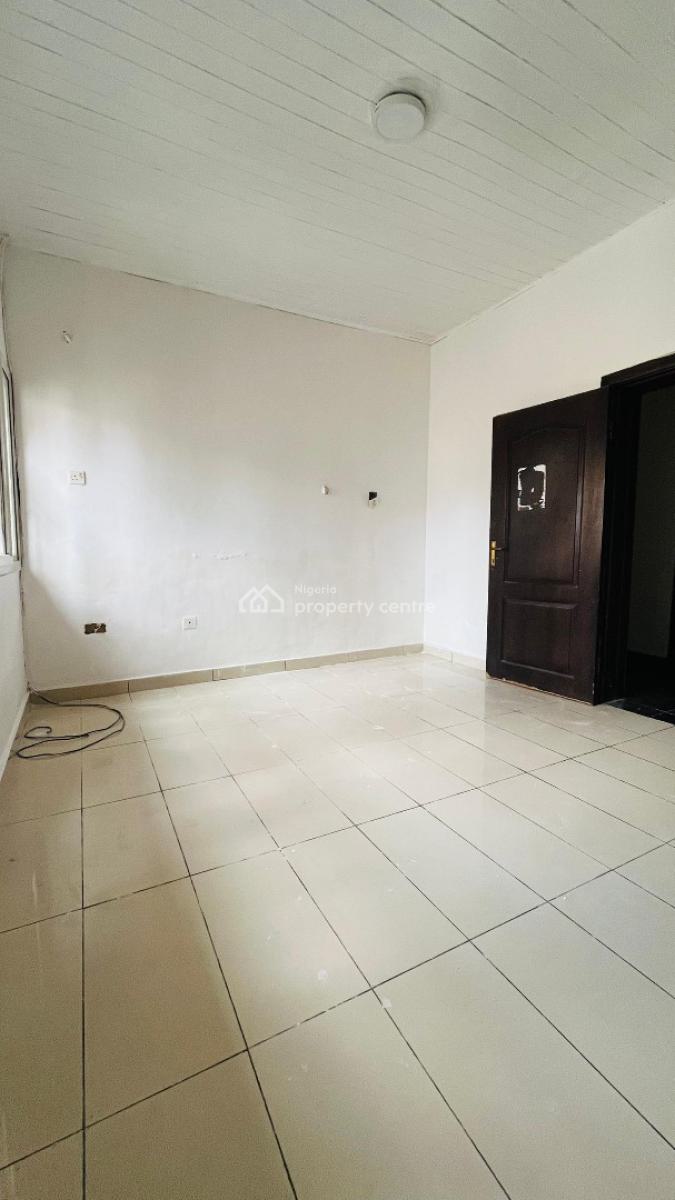 One Room Self-contained, No 68 Agungi Road, Agungi, Lekki, Lagos, Flat / Apartment for Rent