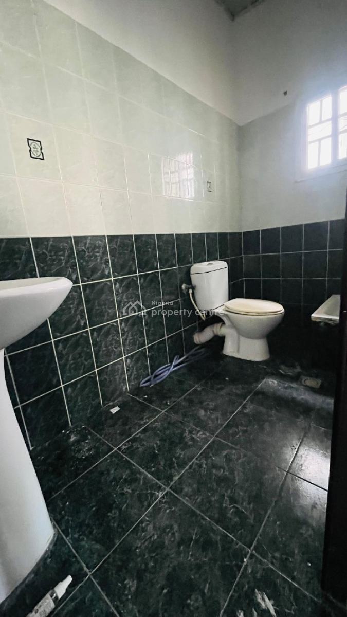 One Room Self-contained, No 68 Agungi Road, Agungi, Lekki, Lagos, Flat / Apartment for Rent