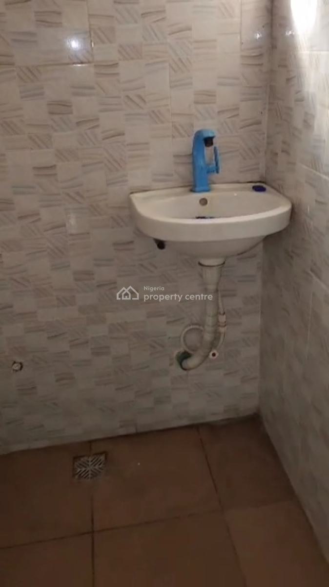 Executive & Very Decent Mini-flat, Sholuyi, Gbagada, Lagos, Mini Flat (room and Parlour) for Rent