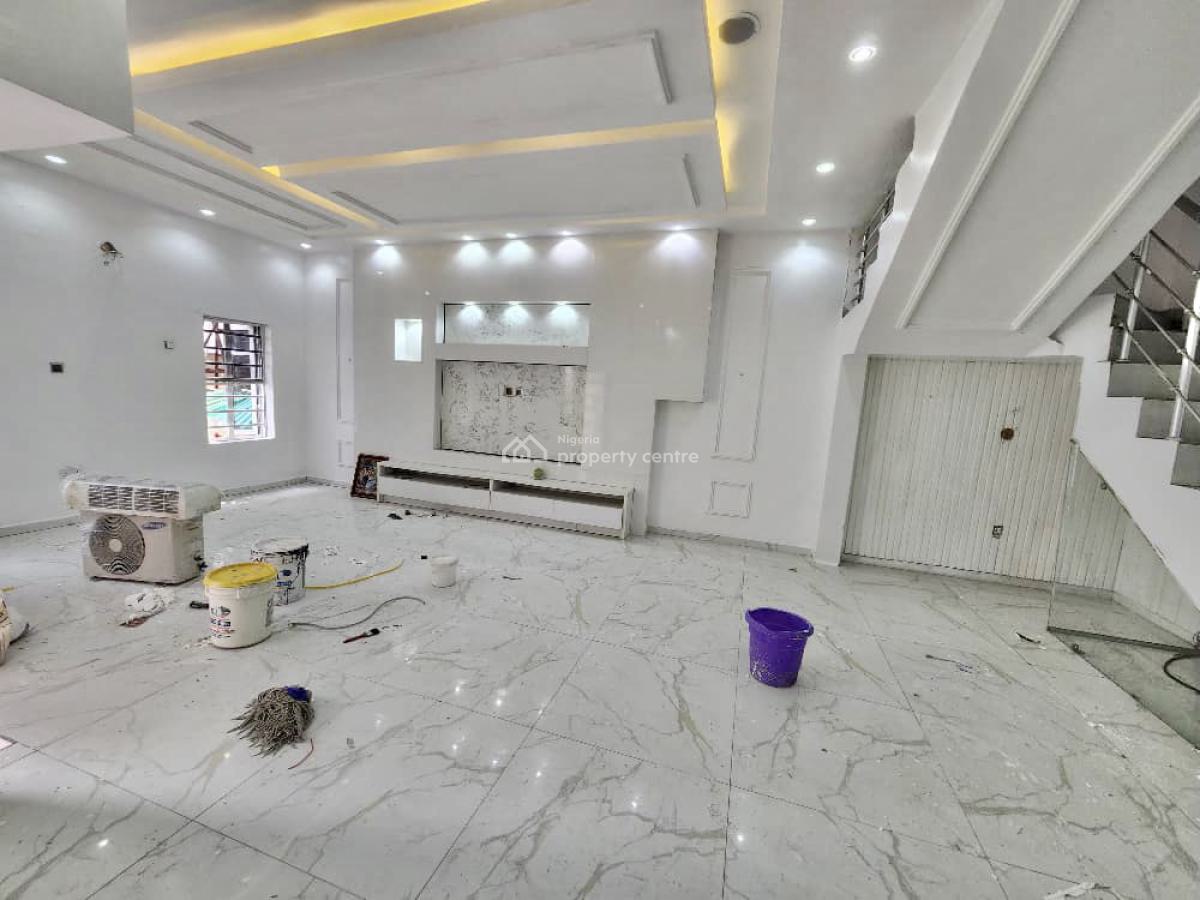 Well Built 4 Bedroom Semi Detached Duplex with Bq, Chevron Drive, Lekki Expressway, Lekki, Lagos, Semi-detached Duplex for Rent