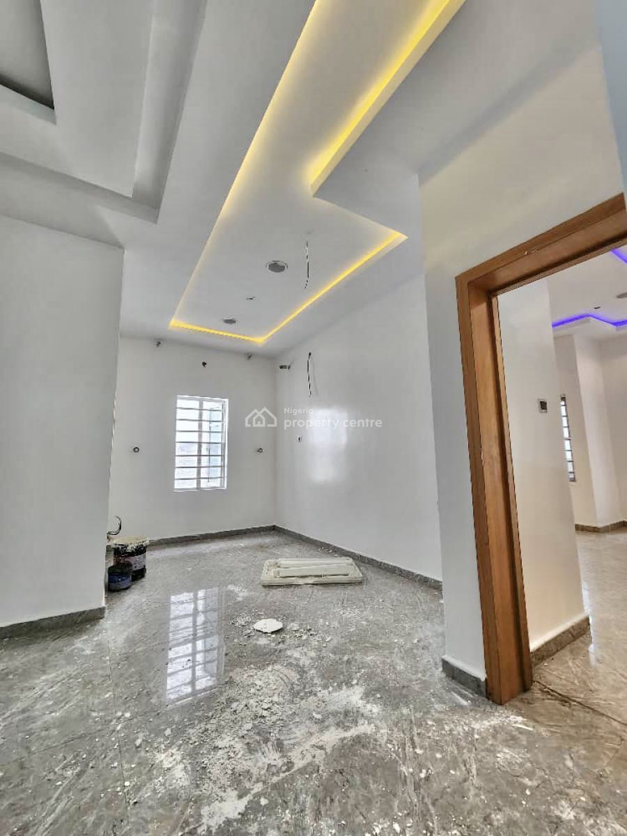 Well Built 4 Bedroom Semi Detached Duplex with Bq, Chevron Drive, Lekki Expressway, Lekki, Lagos, Semi-detached Duplex for Rent