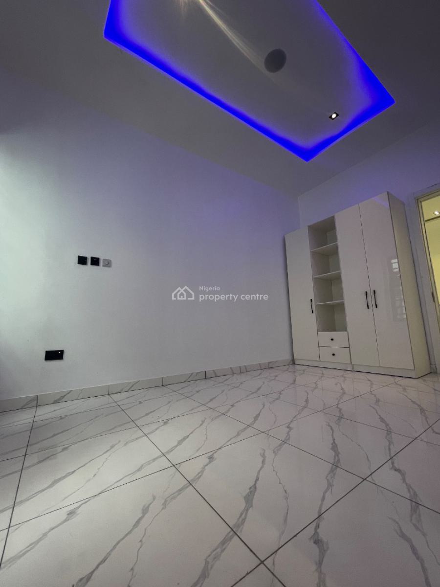 Luxurious 4-bedroom Semi-detached Duplex with Bq -- Prime Location!, General Paint, Near Abraham Adesanya, Ajah, Lagos, Semi-detached Duplex for Sale