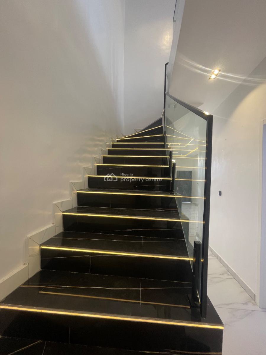 Luxurious 4-bedroom Semi-detached Duplex with Bq -- Prime Location!, General Paint, Near Abraham Adesanya, Ajah, Lagos, Semi-detached Duplex for Sale