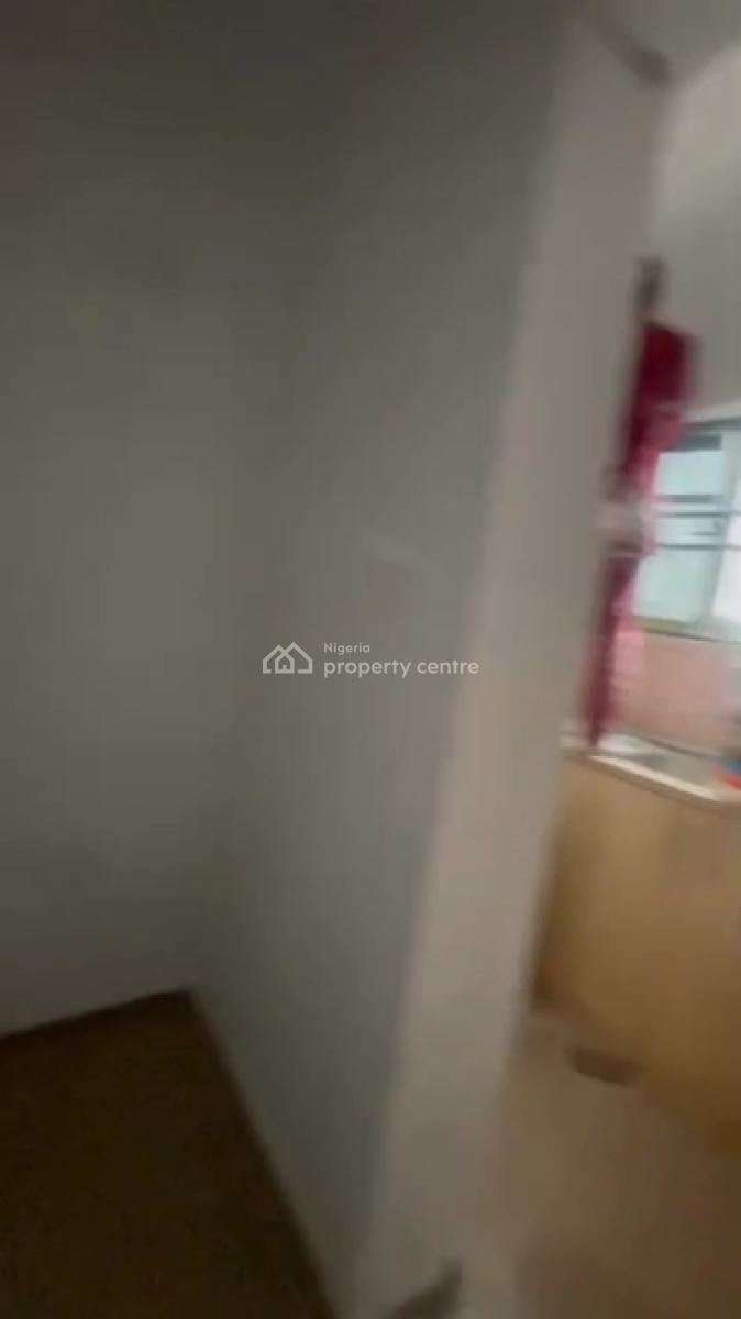 Decent & Spacious Miniflat Apartment, Apapa Road, Ebute Metta West, Yaba, Lagos, Mini Flat (room and Parlour) for Rent