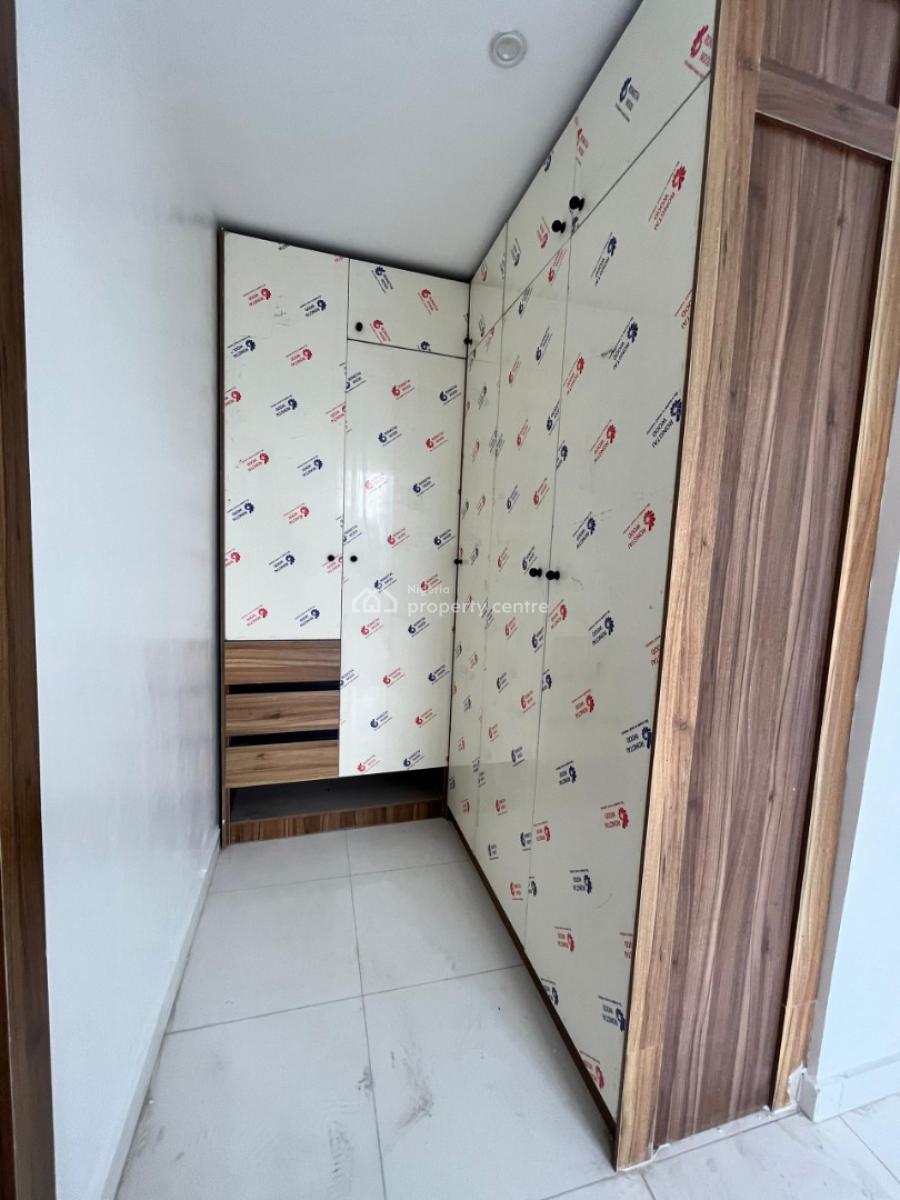 Serviced 1 &2 Bedroom  Apartments, Secured/serene Environment, Oniru, Victoria Island (vi), Lagos, Flat / Apartment for Sale