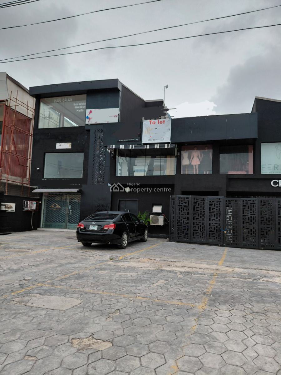 Spacious Shop Within Mall, Lekki Phase 1, Lekki, Lagos, Plaza / Complex / Mall for Rent