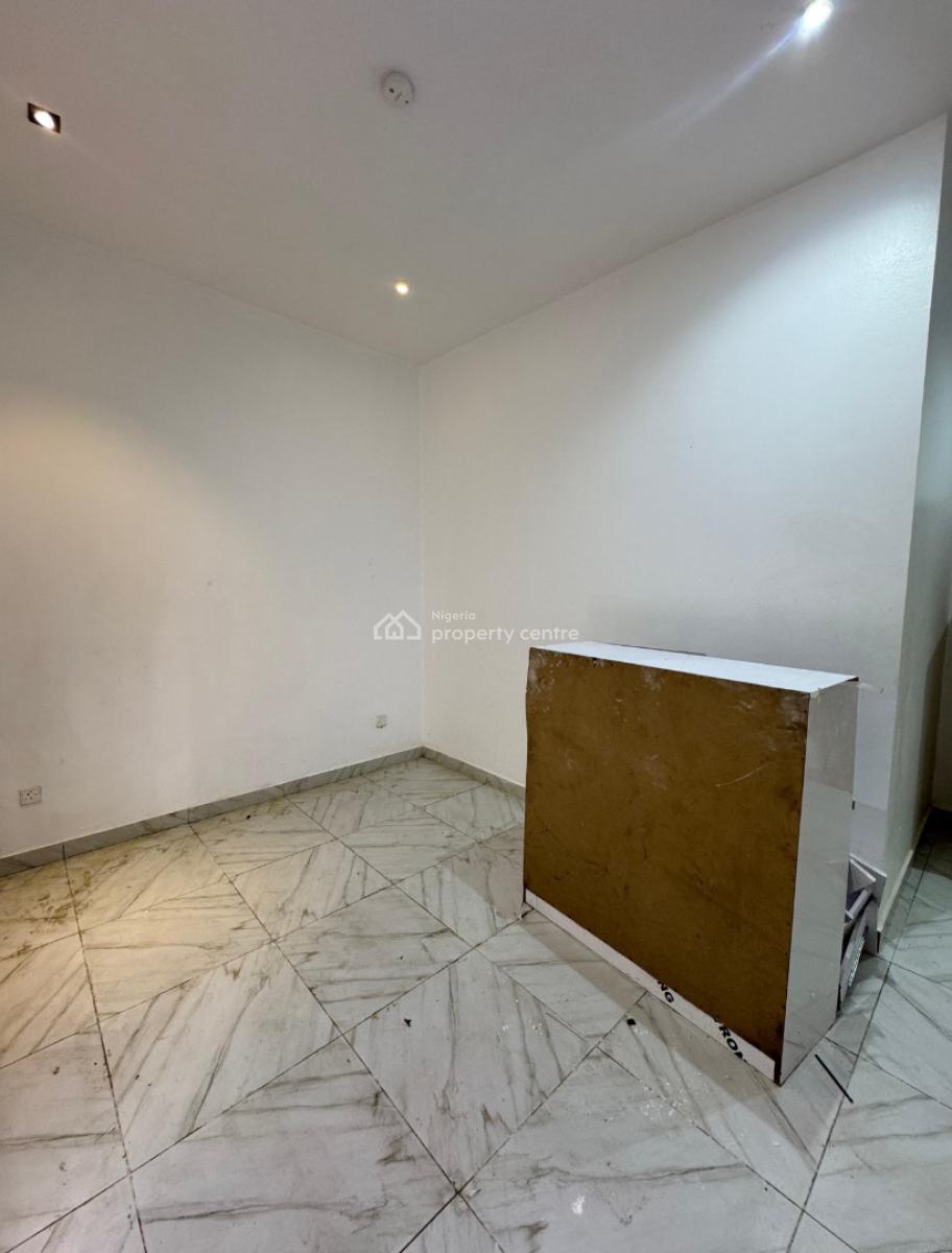 Exquisite 1 Bedroom Mini Flat, Lekki Phase 1, Lekki Phase 1, Lekki, Lagos, Mini Flat (room and Parlour) for Rent