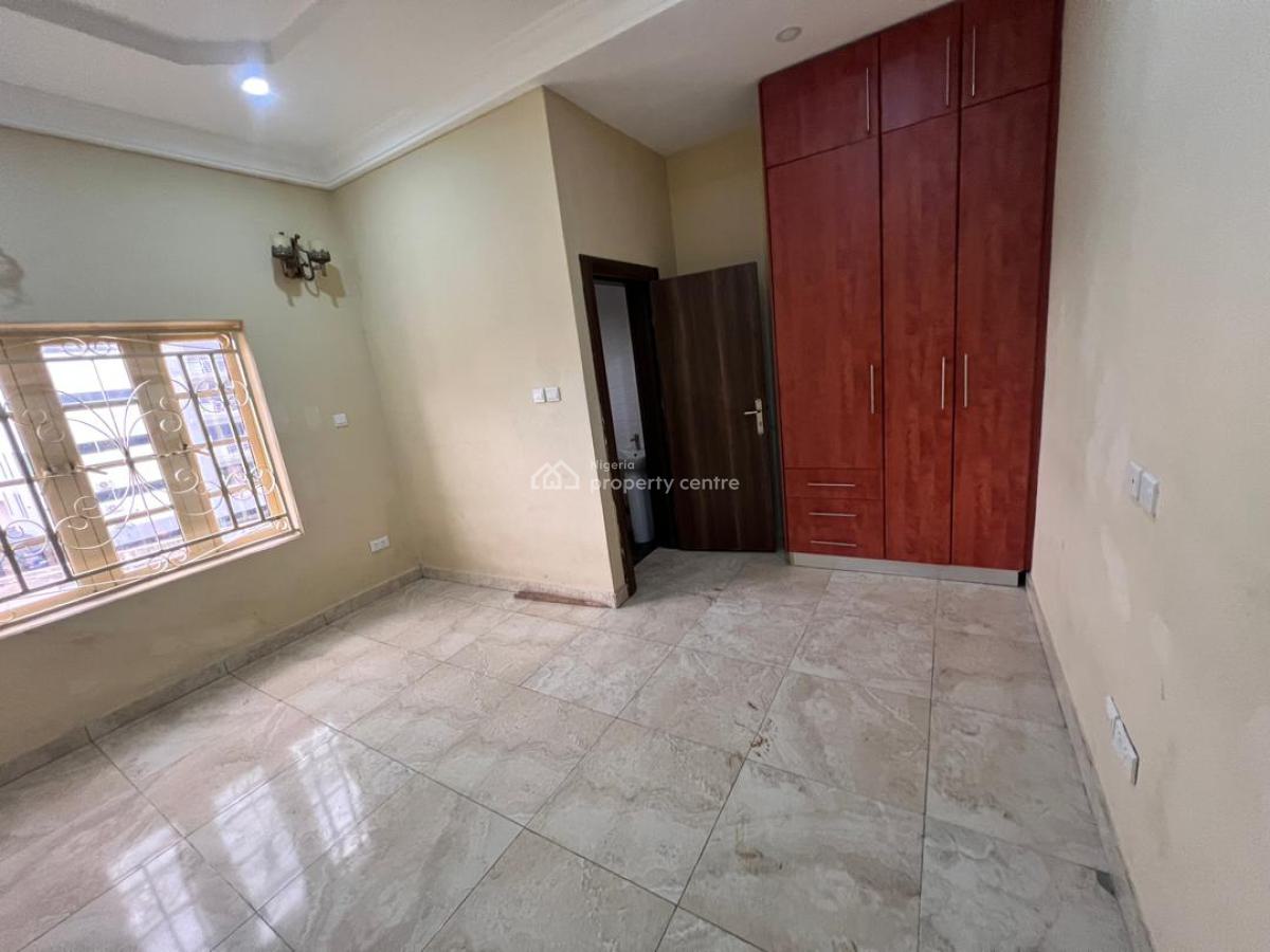 2 & 3 Bedroom Apartments, Lekki Phase 1, Lekki, Lagos, Flat / Apartment for Rent