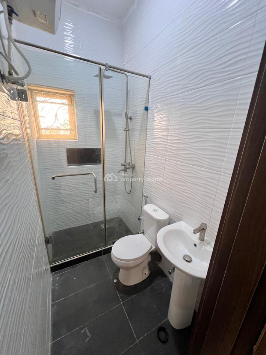 2 & 3 Bedroom Apartments, Lekki Phase 1, Lekki, Lagos, Flat / Apartment for Rent