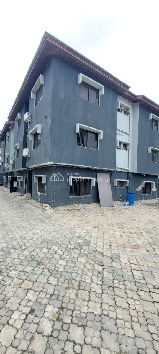 Newly Renovated a Room & Parlour/mini Flat, Agungi, Lekki, Lagos, Mini Flat (room and Parlour) for Rent