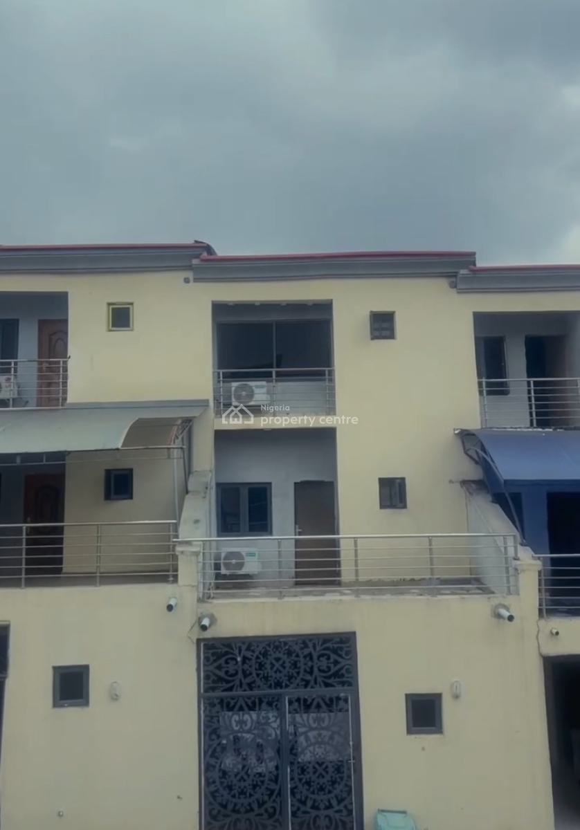 4 Bedroom Terrace Duplex with Bq in Guzape, Guzape District, Abuja, Terraced Duplex for Sale