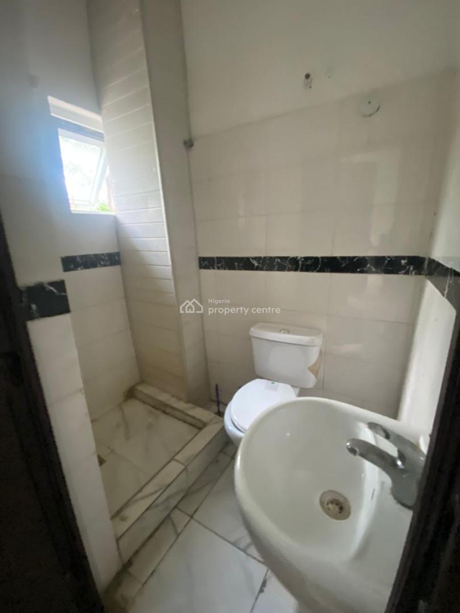 Spacious 3 Bedroom Apartment in a Secure Estate, Eleganza Garden,  Vgc, Lekki, Lekki, Lagos, Flat / Apartment for Rent