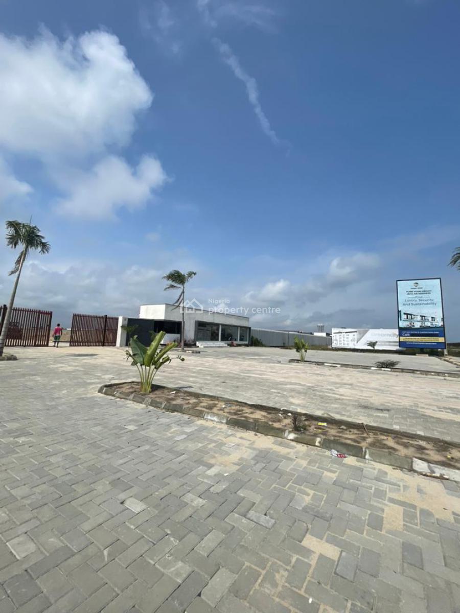 Hot Land Ogombo Road, Opposite Chartered High School, Ogombo, Ajah, Lagos, Residential Land for Sale