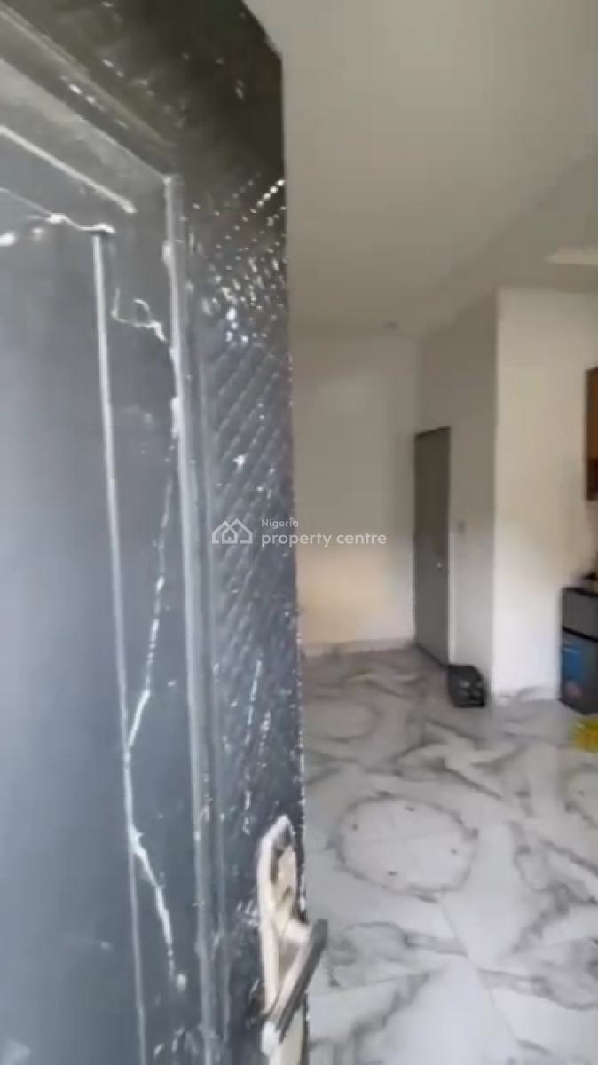 Executive, Very Decent, Standard & Relatively New Miniflat with Pop, Morocco Road, Shomolu, Lagos, Mini Flat (room and Parlour) for Rent