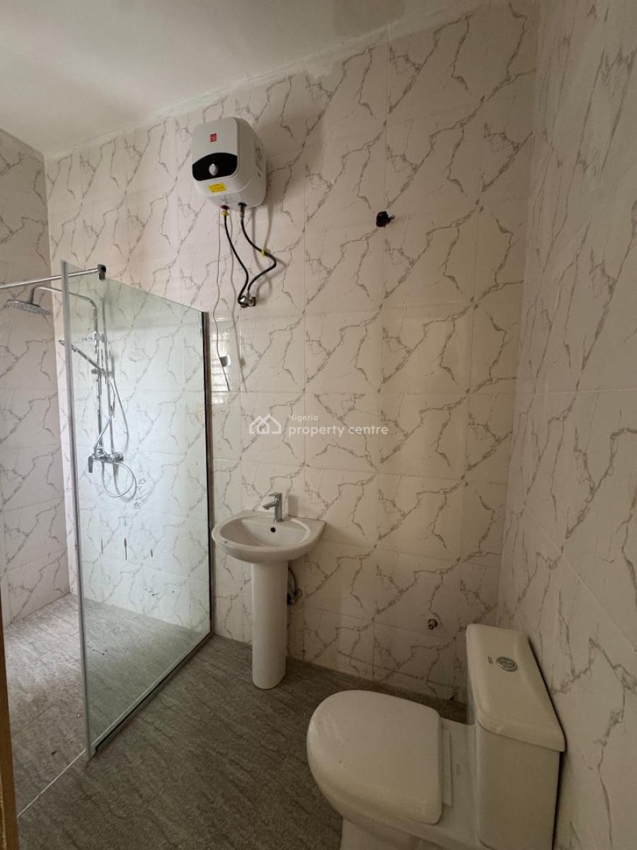 Luxury 2/3 Bedroom Apartment with a Swimming Pool & Gym House, Orchid Road, Lekki, Lagos, Flat / Apartment for Sale