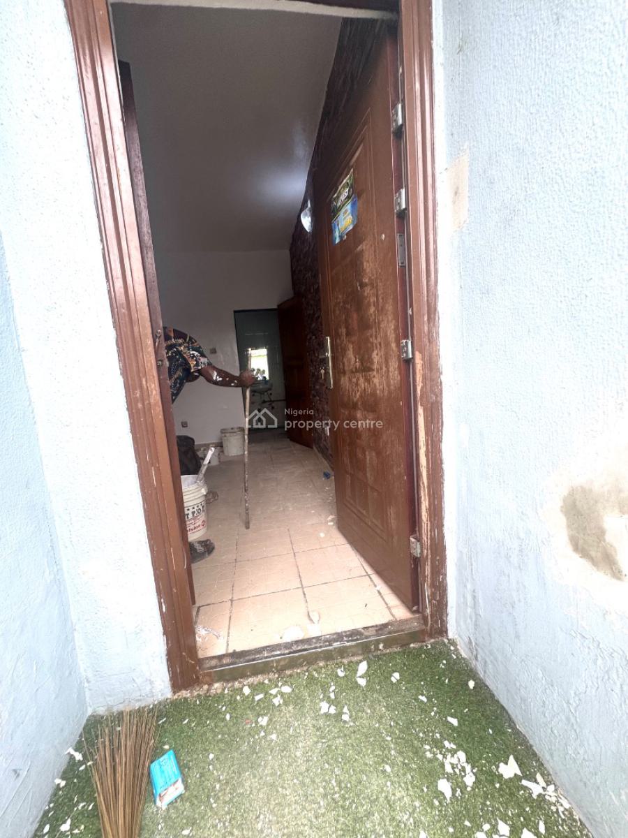 Spacious Roomselfcontain, Thomas Estate, Ajah, Lagos, Self Contain (single Rooms) for Rent