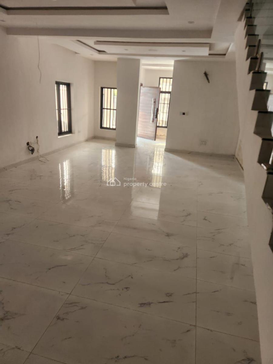 5 Bedroom Semi-detached Duplex with Boys Quarters, Lekki Phase 1, Lekki, Lagos, Semi-detached Duplex for Sale