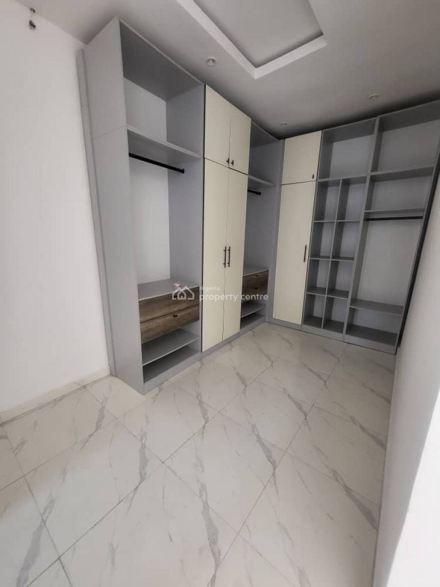 Serviced 4 Bedrooms Terrace House with Bq, Lekki Phase 1, Lekki, Lagos, Terraced Duplex for Rent