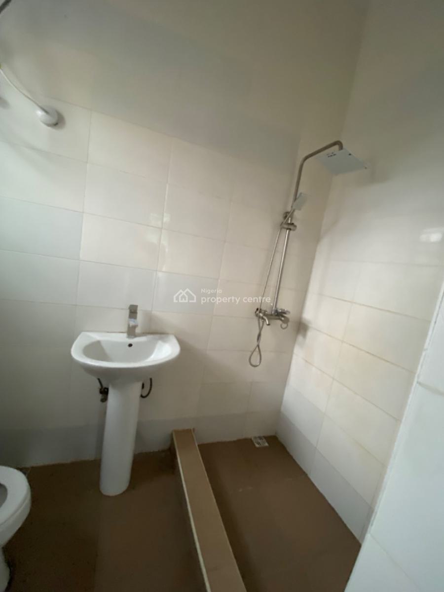 Luxury 2bedroom Flat, Divine Garden Estate, Behind Blenco., Ajah, Lagos, Flat / Apartment for Rent