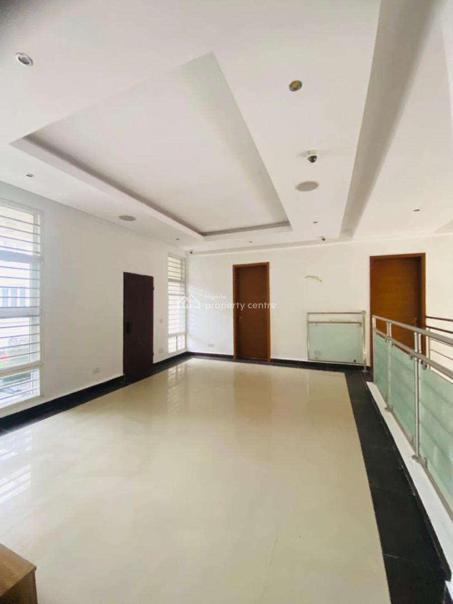 Massive 4 Bedroom Maisonette Duplex with Bq, Banana Island Road, Banana Island, Ikoyi, Lagos, Terraced Duplex for Rent