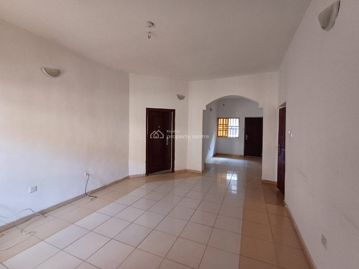 3 Bedroom Flat on The First Floor, Mabushi, Abuja, Flat / Apartment for Rent