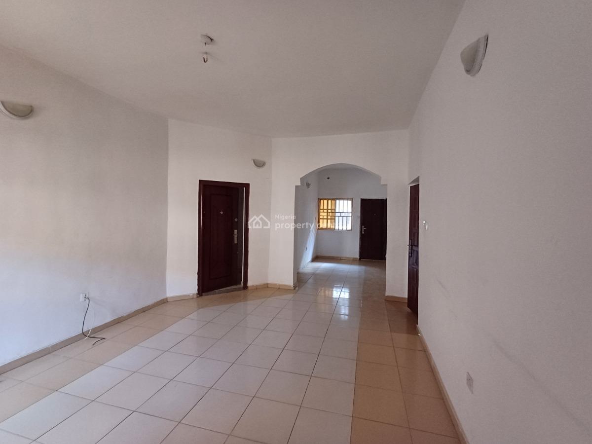 3 Bedroom Flat on The First Floor, Mabushi, Abuja, Flat / Apartment for Rent