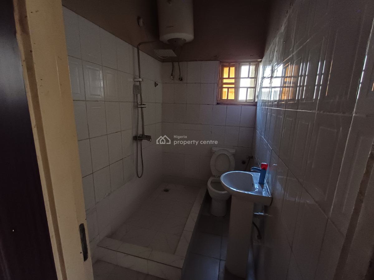 3 Bedroom Flat on The First Floor, Mabushi, Abuja, Flat / Apartment for Rent