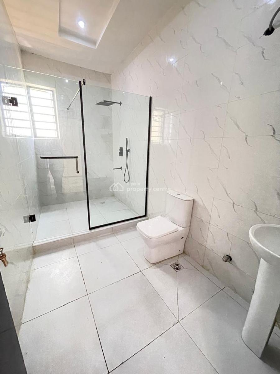 This Lovely 3 Bedroom Terrace Duplex with a Bq, Ajah, Ajah, Lagos, Terraced Duplex for Sale