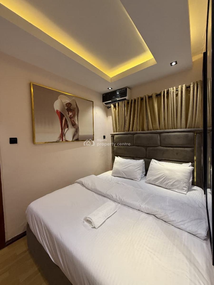 Luxury New One Bedroom with Excellent Features, Lekki Phase 1, Lekki, Lagos, Flat / Apartment Short Let