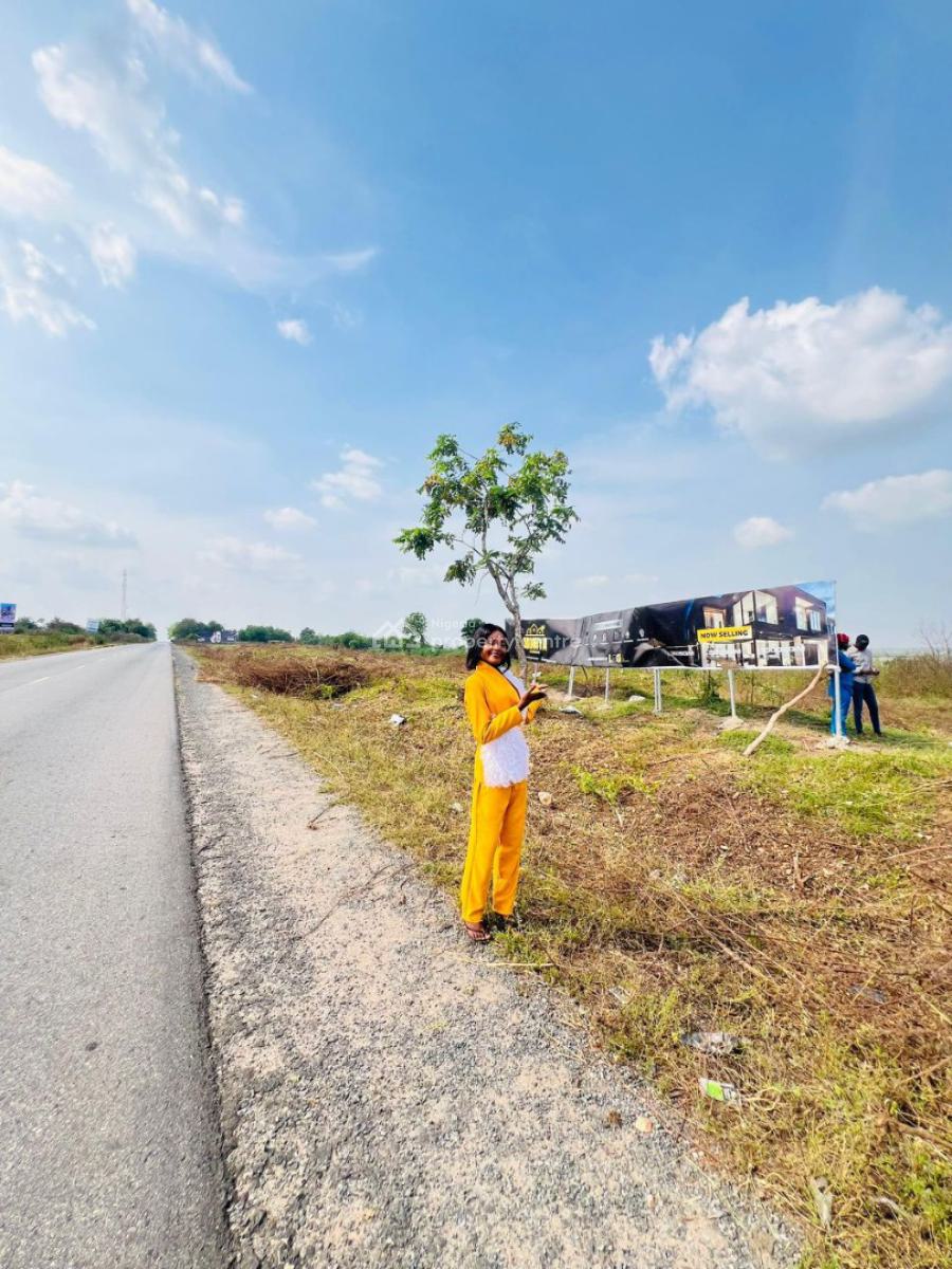 Plots and Acres of Land, Along Moniya Road, Moniya, Ibadan, Oyo, Residential Land for Sale