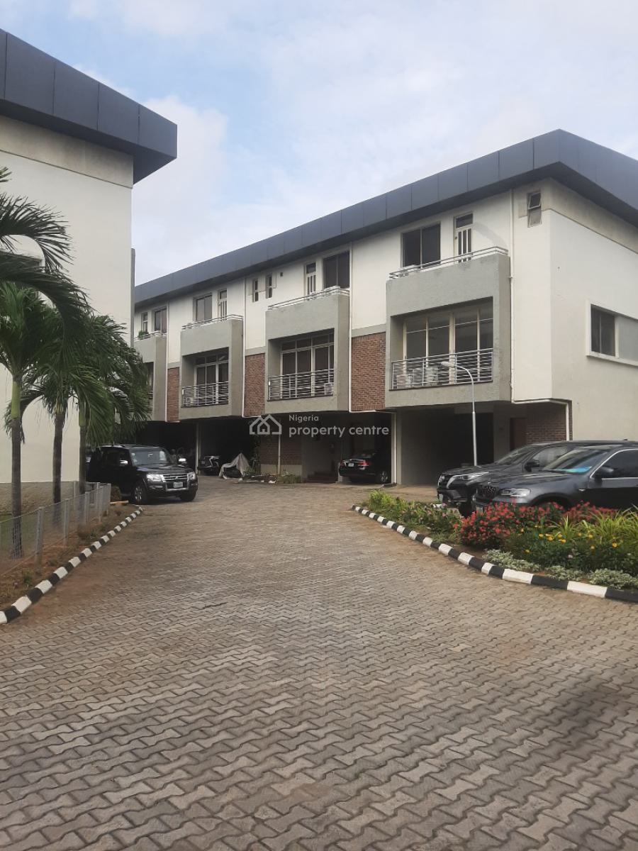 Newly Renovated and Serviced with 24/7 Power Supply 4 Bedroom Terraced, Banana Island, Ikoyi, Lagos, House for Rent
