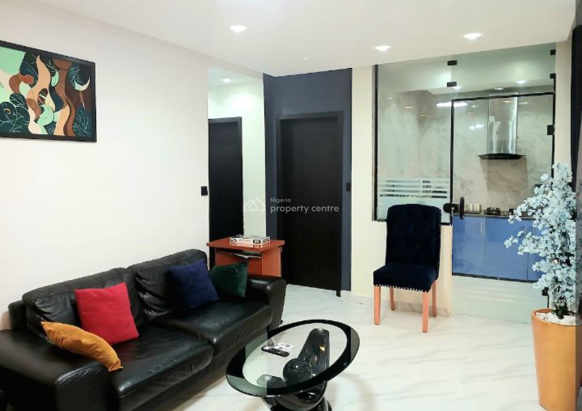 Enchanting 2 Bedroom Home with Pool, Ikeja, Lagos, Detached Bungalow Short Let