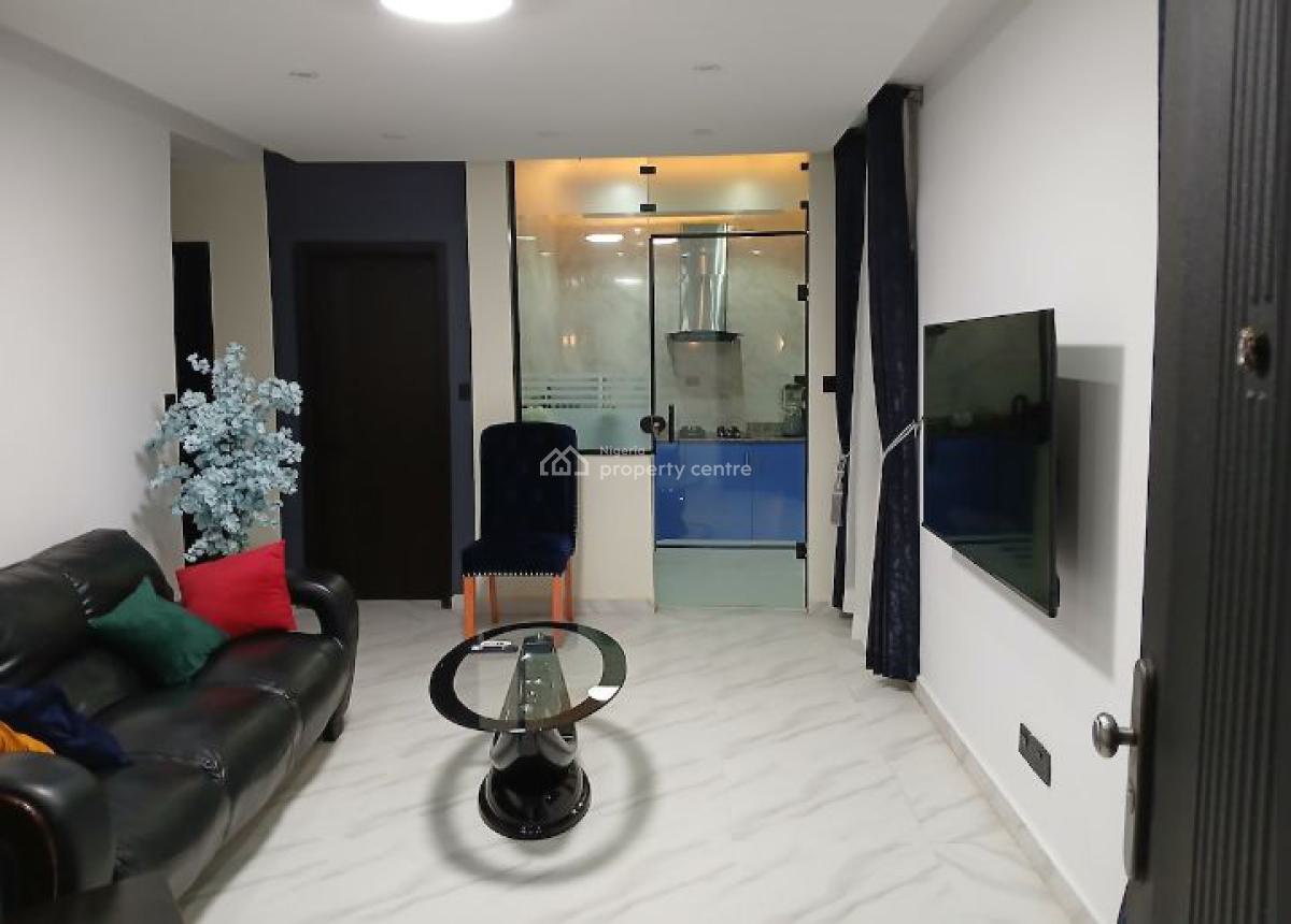 Enchanting 2 Bedroom Home with Pool, Ikeja, Lagos, Detached Bungalow Short Let