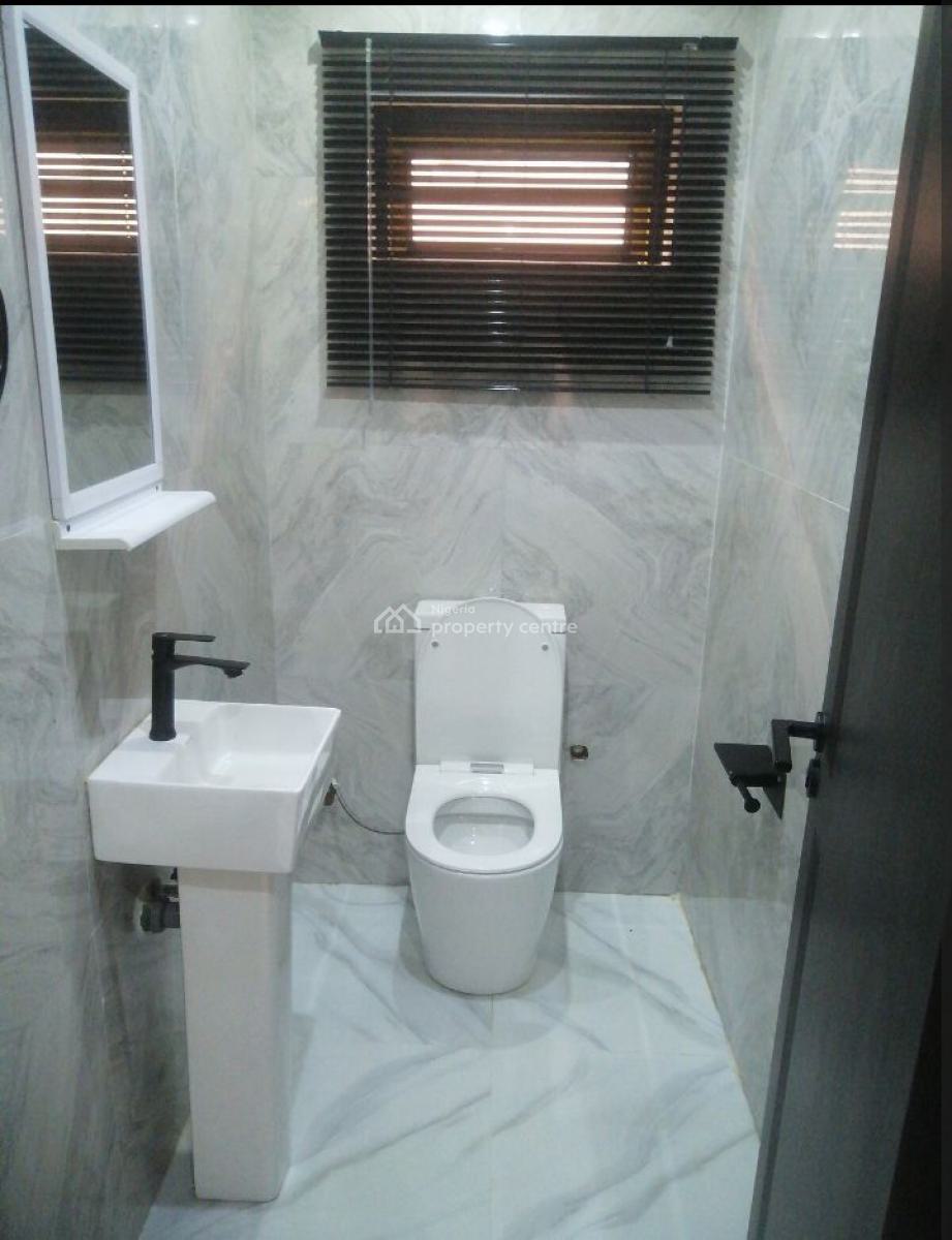 Enchanting 2 Bedroom Home with Pool, Ikeja, Lagos, Detached Bungalow Short Let