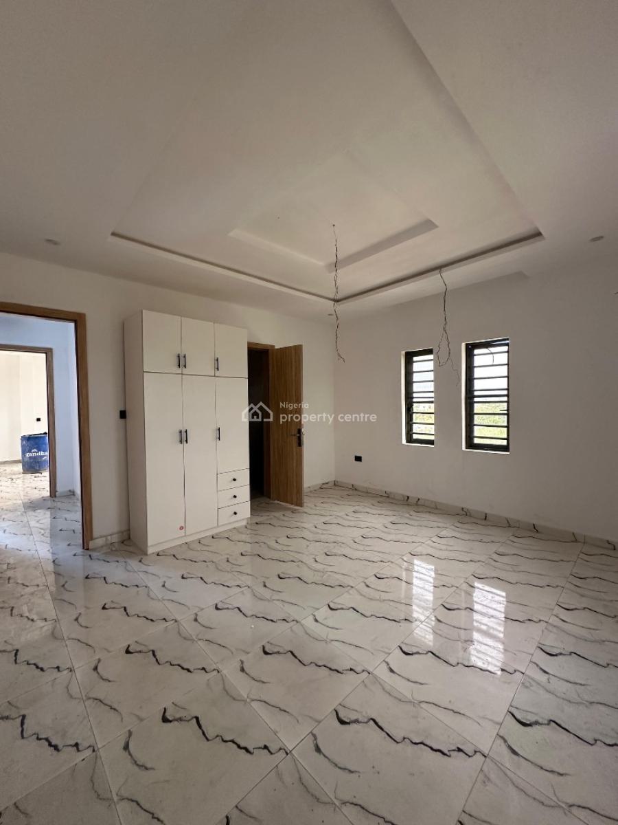Fully Serviced Luxury Spacious 2 Bedroom Apartment with Swimming Pool, Ajah, Lekki, Lagos, Block of Flats for Sale