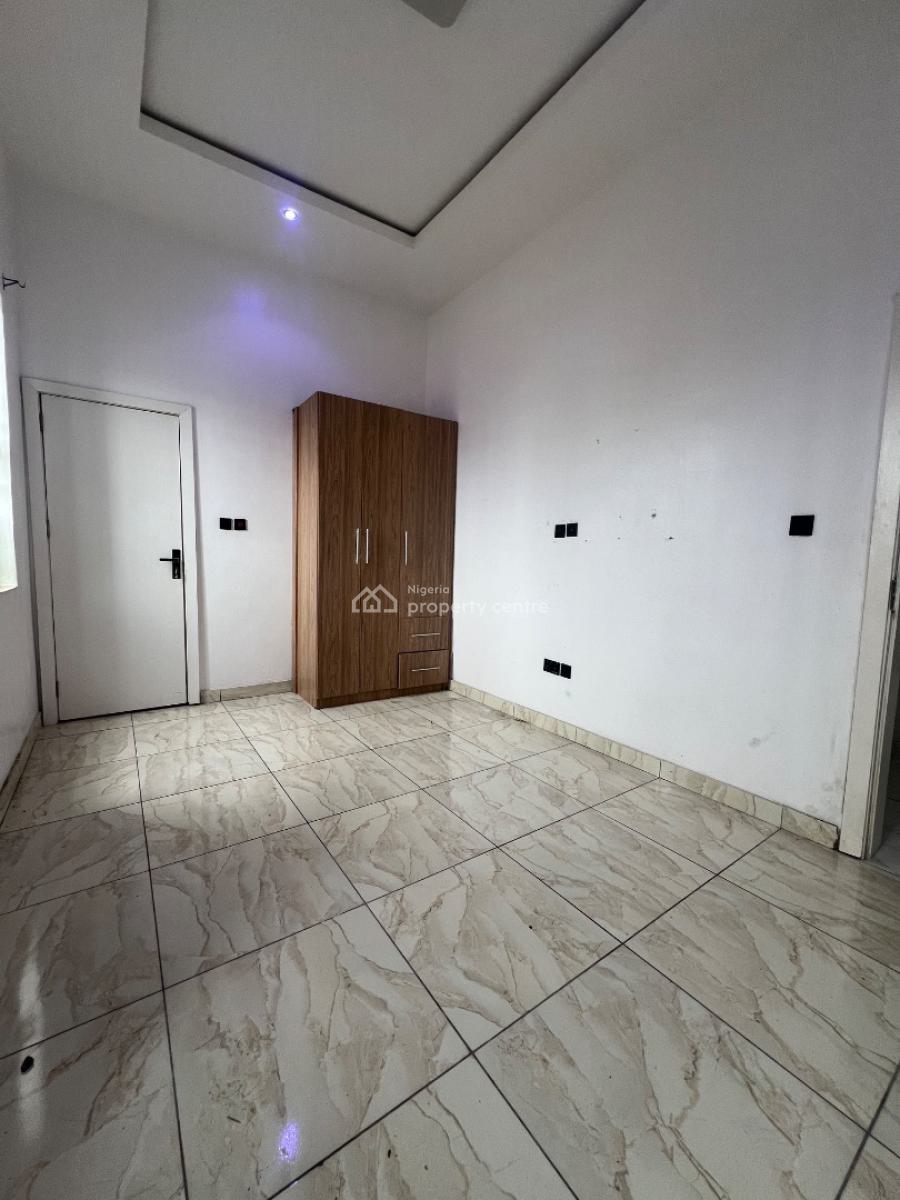Beautiful Semi Masters Bedroom, Close 2 Estate, Close 2 Creeklan., Osapa, Lekki, Lagos, Self Contain (single Rooms) for Rent