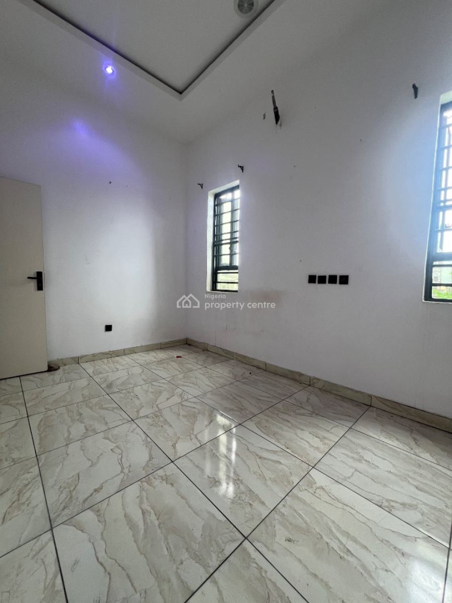 Beautiful Semi Masters Bedroom, Close 2 Estate, Close 2 Creeklan., Osapa, Lekki, Lagos, Self Contain (single Rooms) for Rent