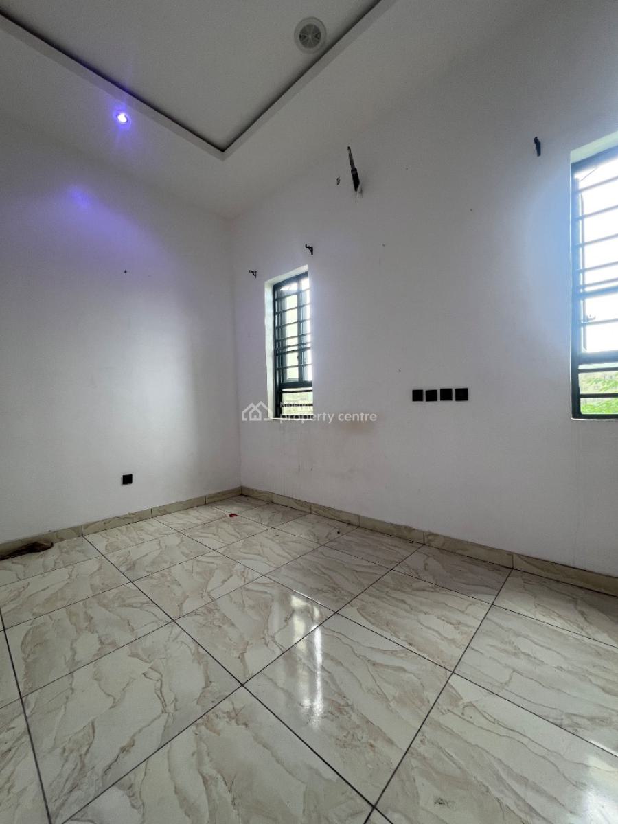 Beautiful Semi Masters Bedroom, Close 2 Estate, Close 2 Creeklan., Osapa, Lekki, Lagos, Self Contain (single Rooms) for Rent