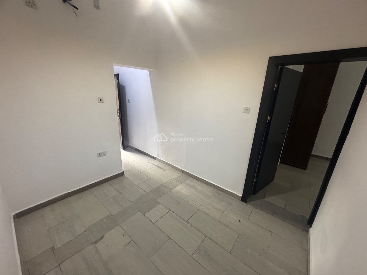 a Super Nice and Portable 1 Bedroom Apartment with Swimming Pool, Off Admiralty Way, Lekki Phase 1, Lekki, Lagos, Mini Flat (room and Parlour) for Rent