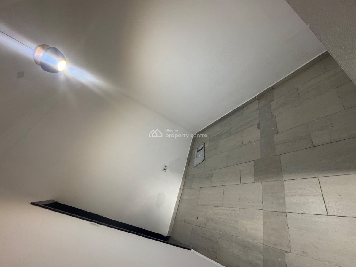 a Super Nice and Portable 1 Bedroom Apartment with Swimming Pool, Off Admiralty Way, Lekki Phase 1, Lekki, Lagos, Mini Flat (room and Parlour) for Rent