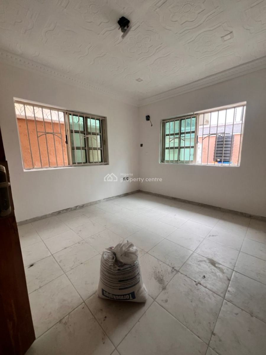 Description: 2 Units of 3 Bedroom Apartment(both on Ground Fl, Chevron, Lekki, Lagos, Flat / Apartment for Rent
