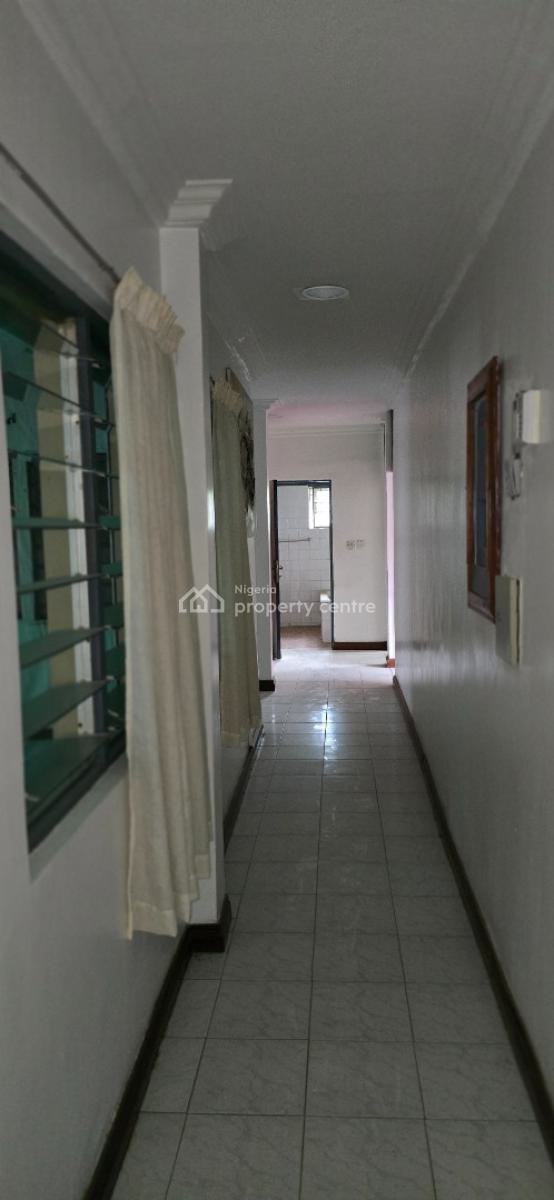 4 Bedroom Detached Bungalow with a Garden, Updc Estate, Lekki Phase 1, Lekki, Lagos, Detached Bungalow for Rent
