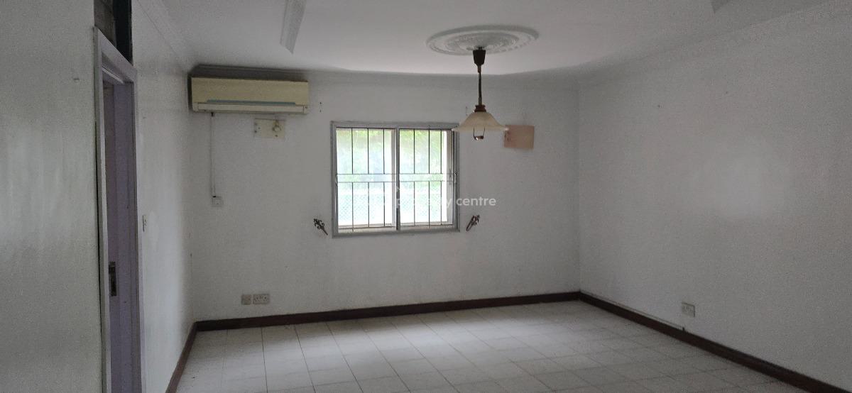 4 Bedroom Detached Bungalow with a Garden, Updc Estate, Lekki Phase 1, Lekki, Lagos, Detached Bungalow for Rent