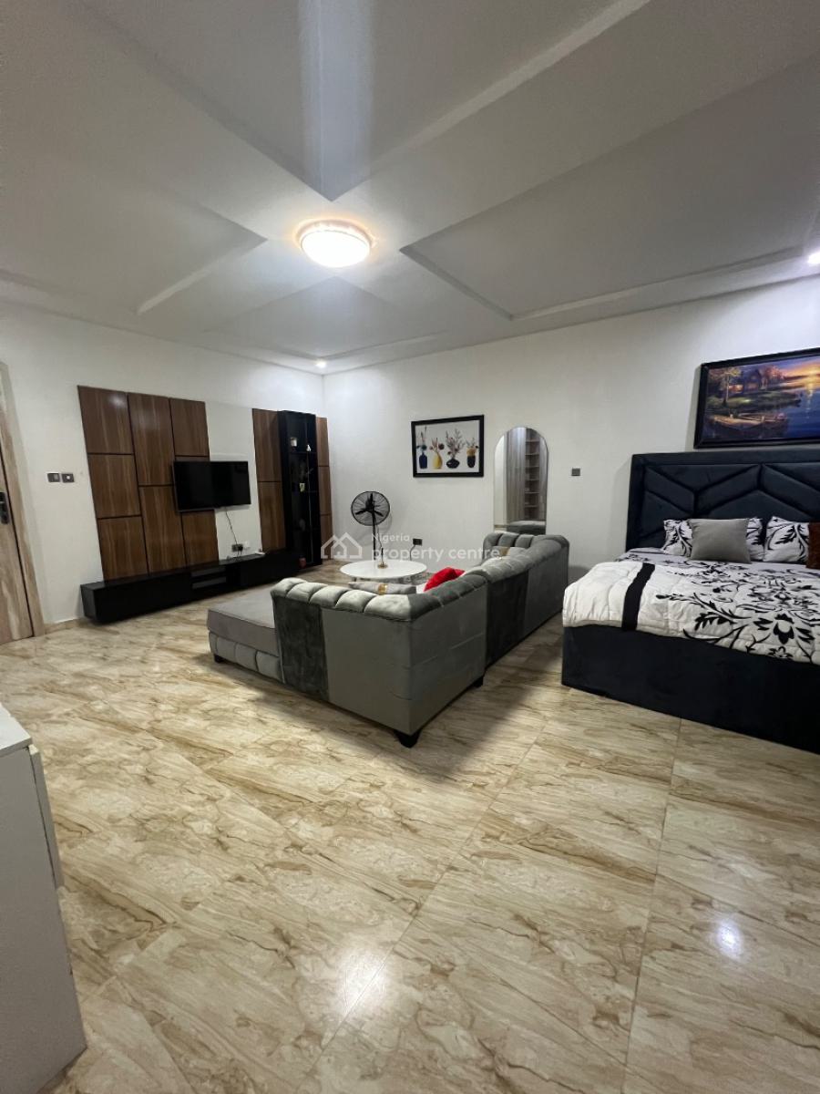 Stylish Furnished Masters Bedroom Fully Serviced Room, Royal Pine Estate Orchid Road, Lekki Phase 2, Lekki, Lagos, Self Contain (single Rooms) Short Let