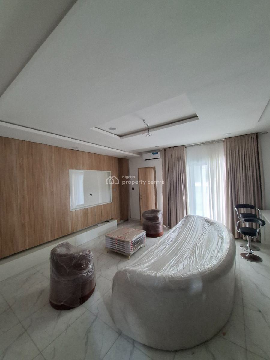 Exquisitely Built 2 Bedroom Apartment with Pool and Gym, Lekki, Lagos, Flat / Apartment for Sale