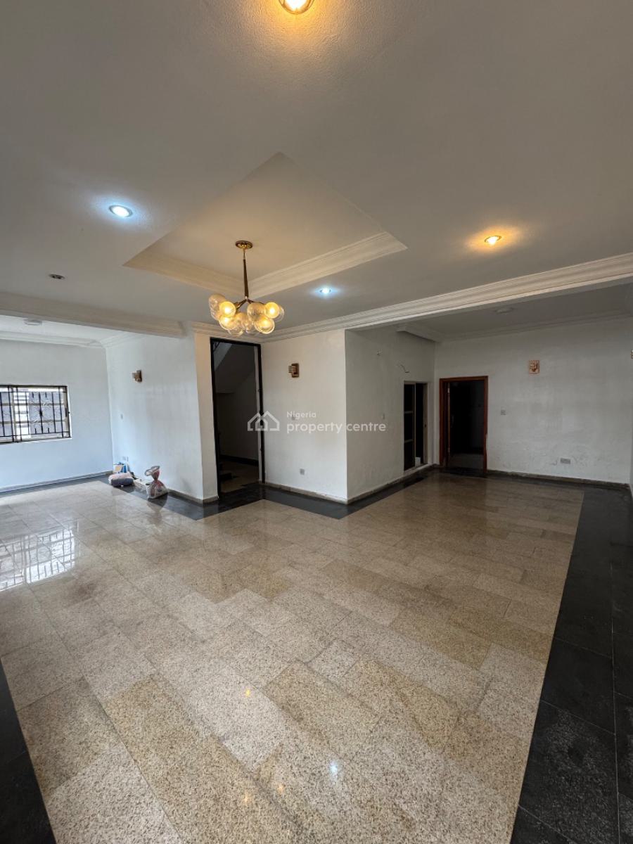 4 𝐁𝐄𝐃𝐑𝐎𝐎𝐌 𝐒𝐄𝐌𝐈 𝐃𝐄𝐓𝐀𝐂𝐇𝐄𝐃 𝐃𝐔𝐏𝐋𝐄𝐗, Ikoyi, Lagos, Ikoyi, Lagos, Semi-detached Duplex for Rent