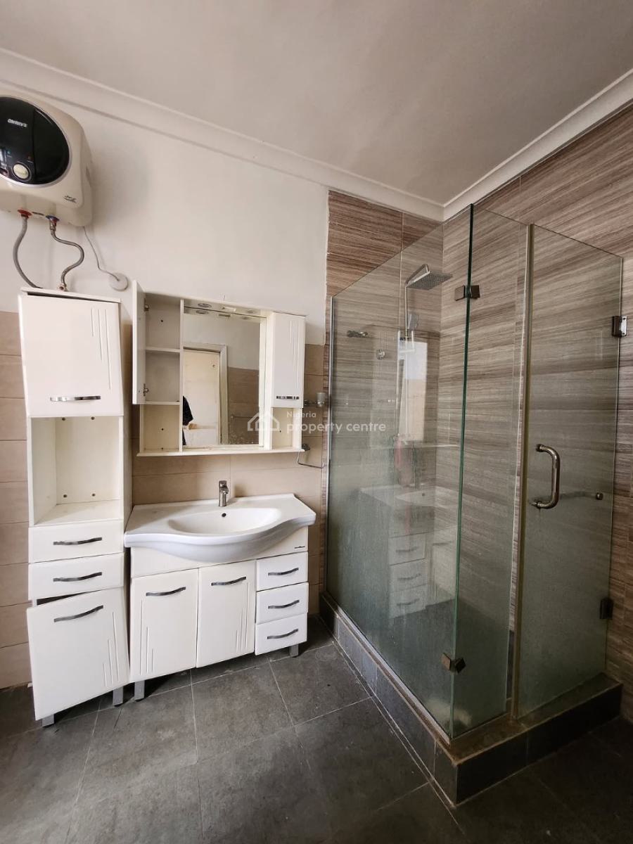 𝐌𝐀𝐈𝐍𝐓𝐀𝐈𝐍𝐄𝐃 4 𝐁𝐄𝐃𝐑𝐎𝐎𝐌 𝐓𝐄𝐑𝐑𝐀𝐂𝐄 𝐃𝐔𝐏𝐋𝐄𝐗, Victoria Island, Victoria Island (vi), Lagos, Terraced Duplex for Rent